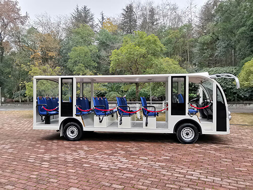電動(dòng)游覽<a href=http://m.lannanhai.cn/tags/guanguangche/ target=_blank class=infotextkey>觀光車</a>租賃定做