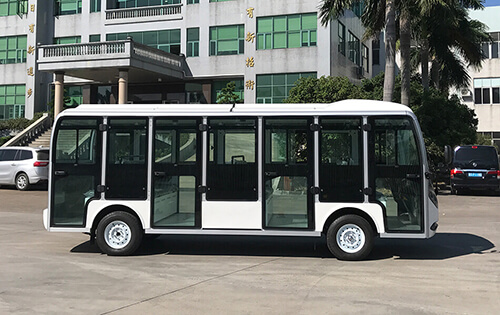 電動旅游<a href=http://m.lannanhai.cn/tags/guanguangche/ target=_blank class=infotextkey>觀光車</a>廠家